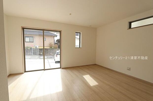 A号棟:ご家族みんながゆったり寛げるリビング(2026年02月撮影)