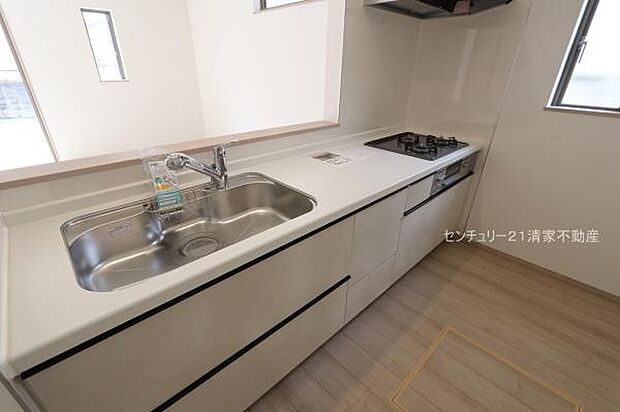 A号棟:家族との会話が弾む対面式キッチン!(2026年02月撮影)