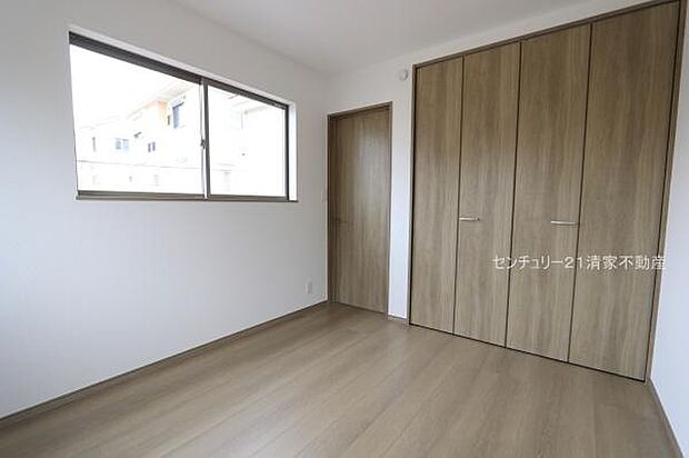 B号棟:子供部屋にも嬉しい全居室収納スペース(2026年02月撮影)