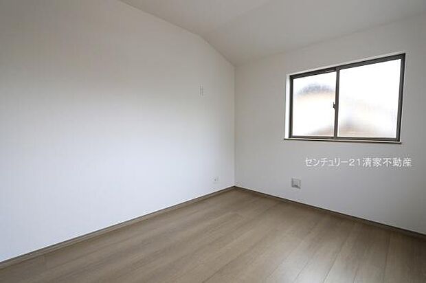 B号棟:陽光ふりそそぐ明るい室内!(2026年02月撮影)