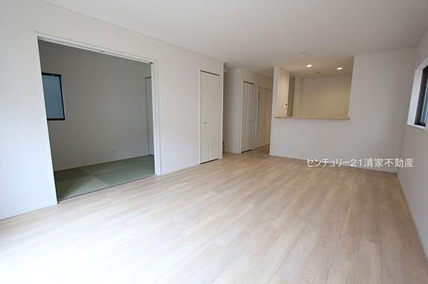 3号棟：ご家族みんながゆったり寛げるリビング(2025年12月撮影)