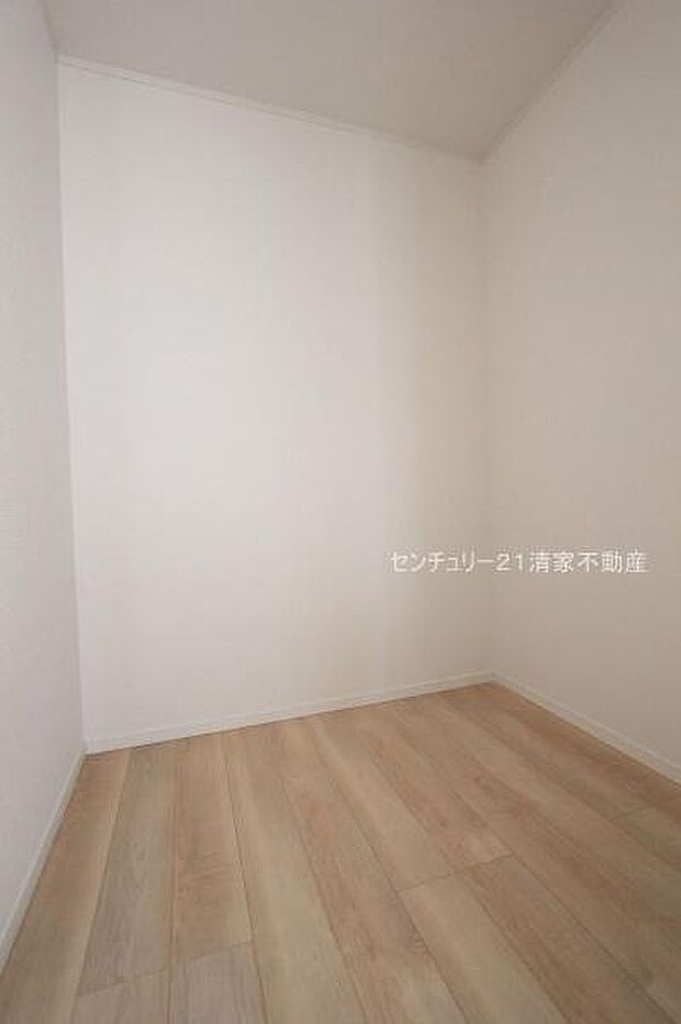 3号棟：収納力のあるウォークインクローゼット！(2025年12月撮影)