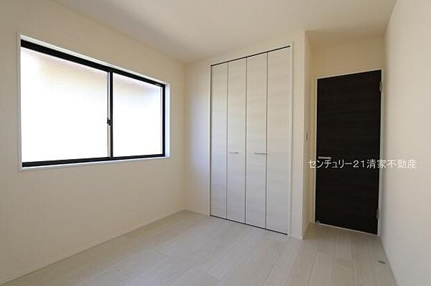 季節物もすっきり収納できるクローゼット!(2026年03月撮影)