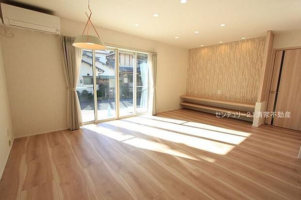 4号棟：ご家族みんながゆったり寛げるリビング(2026年01月撮影)