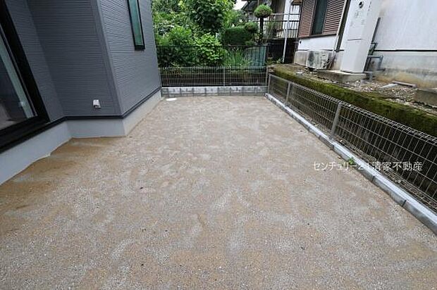 2号棟：お子様も嬉しいお庭付き！(2026年06月撮影)