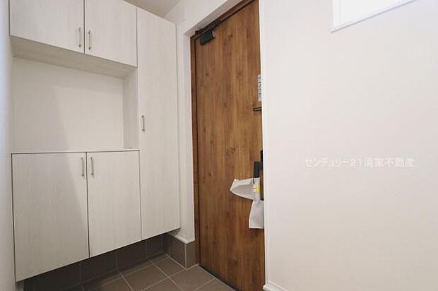 1号棟:便利なシューズボックス付き!(2026年02月撮影)