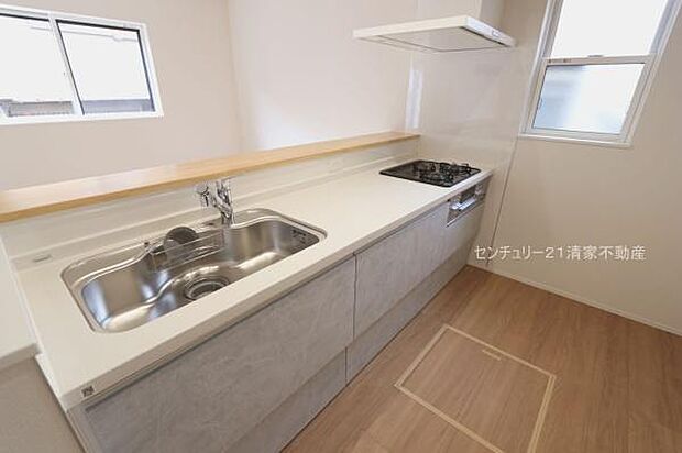 1号棟:家族との会話が弾む対面式キッチン!(2026年02月撮影)