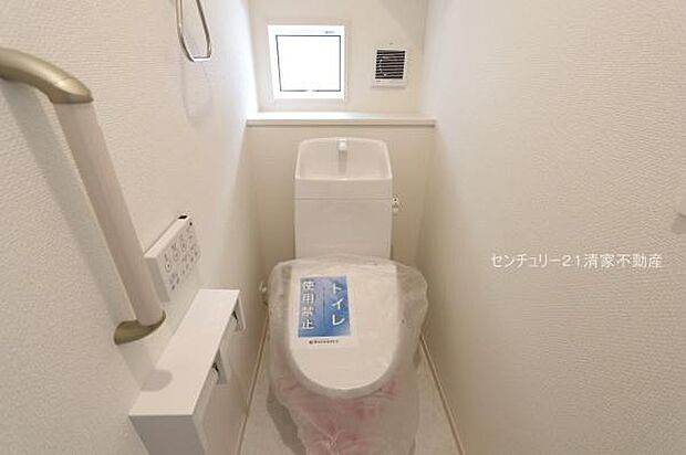 3号棟:手すりがついているため、ご年配の方も安心(2026年09月撮影)