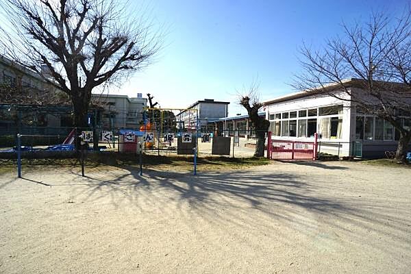 白山保育園まで768m、白山保育園まで768m(徒歩約10分)