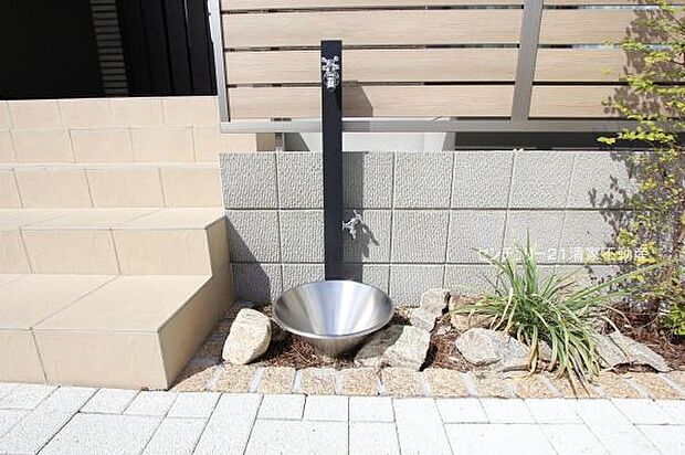 3号棟:ガーデニングや洗車に便利な立水栓あり!(2025年10月撮影)