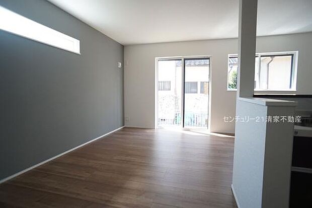 ご家族みんながゆったり寛げるリビング(2025年08月撮影)