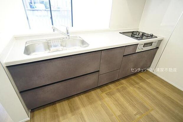 2号棟:家族との会話が弾む対面式キッチン!(2026年02月撮影)