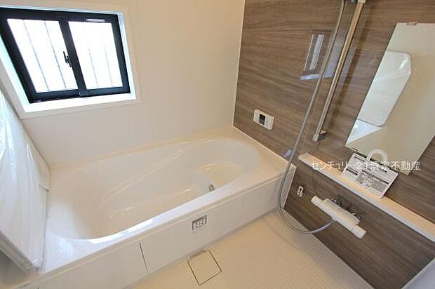 1号棟:一日の疲れを癒すための心地よいバスタイム(2025年09月撮影)