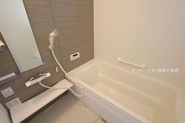 1号棟：一日の疲れを癒すための心地よいバスタイム(2025年09月撮影)