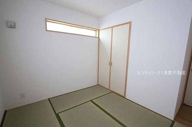 3号棟:小さなお子様のお世話に大活躍の和室(2025年09月撮影)