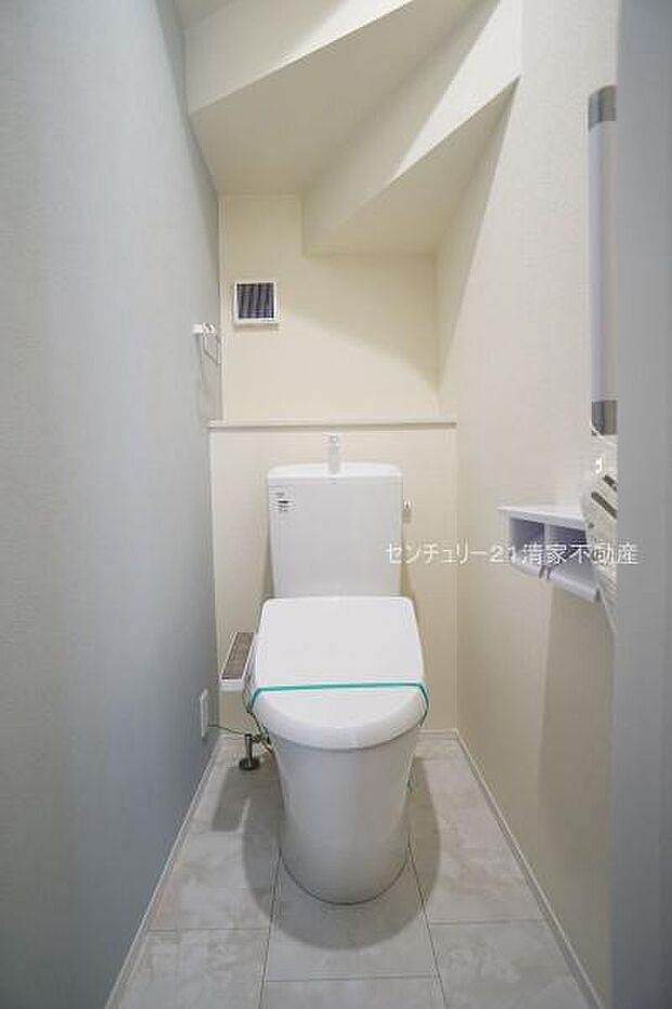 2号棟:温水洗浄便座付きトイレ!(2025年12月撮影)