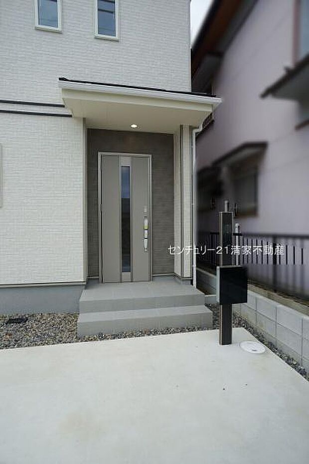 A号棟:バロー師勝店まで徒歩約14分!(2025年09月撮影)