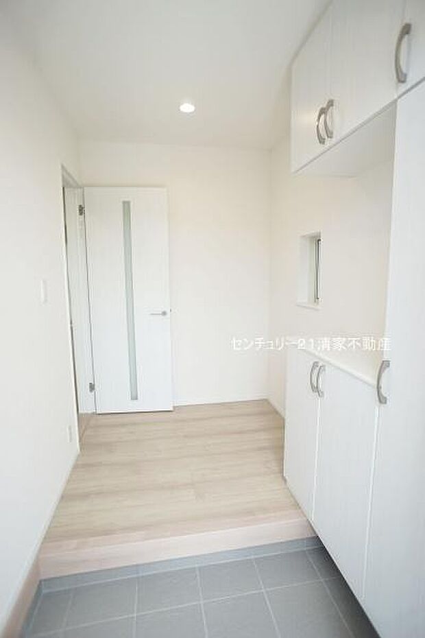 A号棟:便利なシューズボックス付き!(2025年09月撮影)