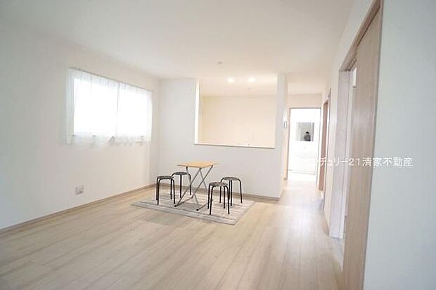 B号棟:ご家族みんながゆったり寛げるリビング(2025年09月撮影)