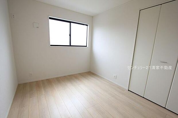 1号棟：子供部屋にも嬉しい全居室収納スペース(2025年08月撮影)