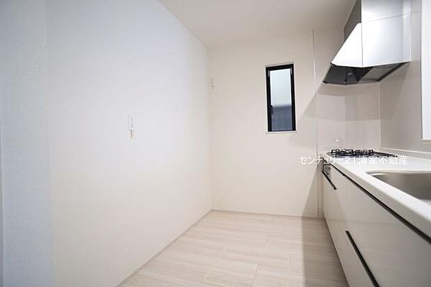 家族との会話が弾む対面式キッチン!(2025年11月撮影)