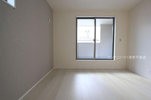 2号棟：お洒落なアクセントクロス！(2025年11月撮影)