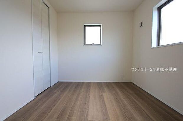 3号棟:子供部屋にも嬉しい全居室収納スペース(2025年11月撮影)