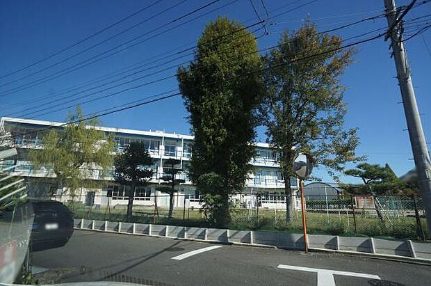 松原小学校まで550m、松原小学校まで550m(徒歩約7分)