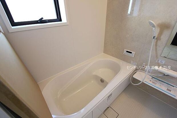 6号棟:一日の疲れを癒すための心地よいバスタイム(2025年11月撮影)