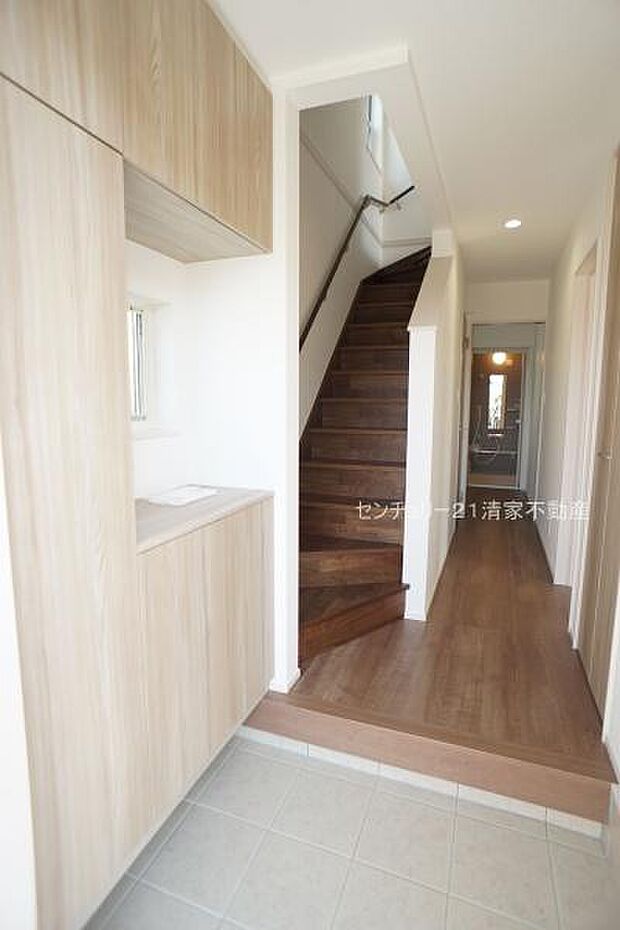 便利なシューズボックス付き!(2025年11月撮影)