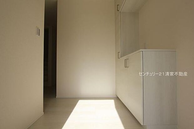 3号棟:便利なシューズボックス付き!(2025年11月撮影)