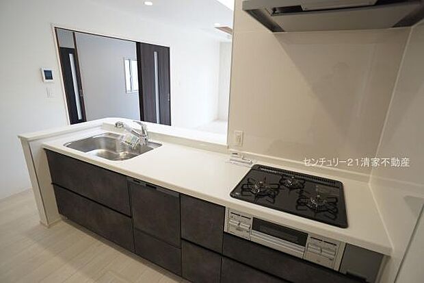 3号棟：家族との会話が弾む対面式キッチン！(2026年01月撮影)