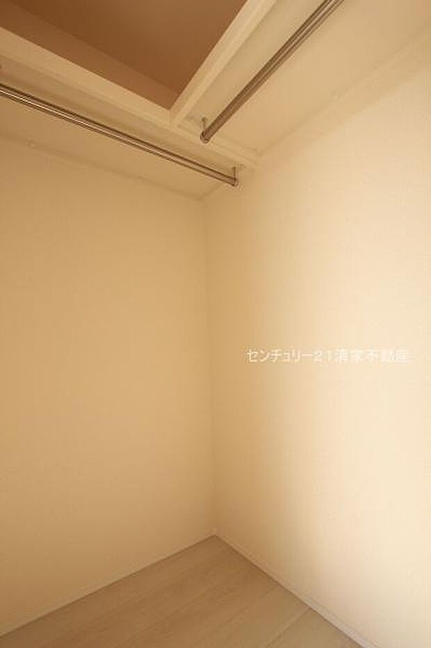 3号棟：収納力のあるウォークインクローゼット！(2025年12月撮影)