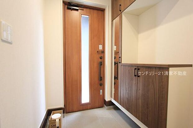 4号棟：便利なシューズボックス付き！(2025年12月撮影)