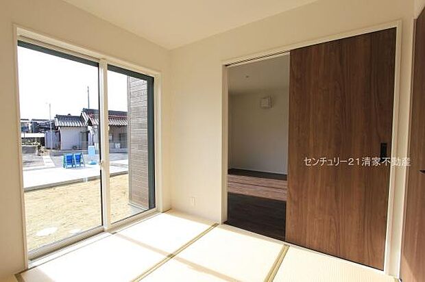 4号棟：小さなお子様のお世話に大活躍の和室(2025年12月撮影)