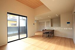 リビング/ダイニングの画像