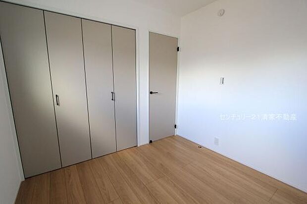 2号棟：季節物もすっきり収納できるクローゼット！(2026年01月撮影)