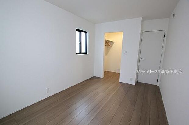 3号棟：収納便利なウォークインクローゼットあり！(2026年01月撮影)