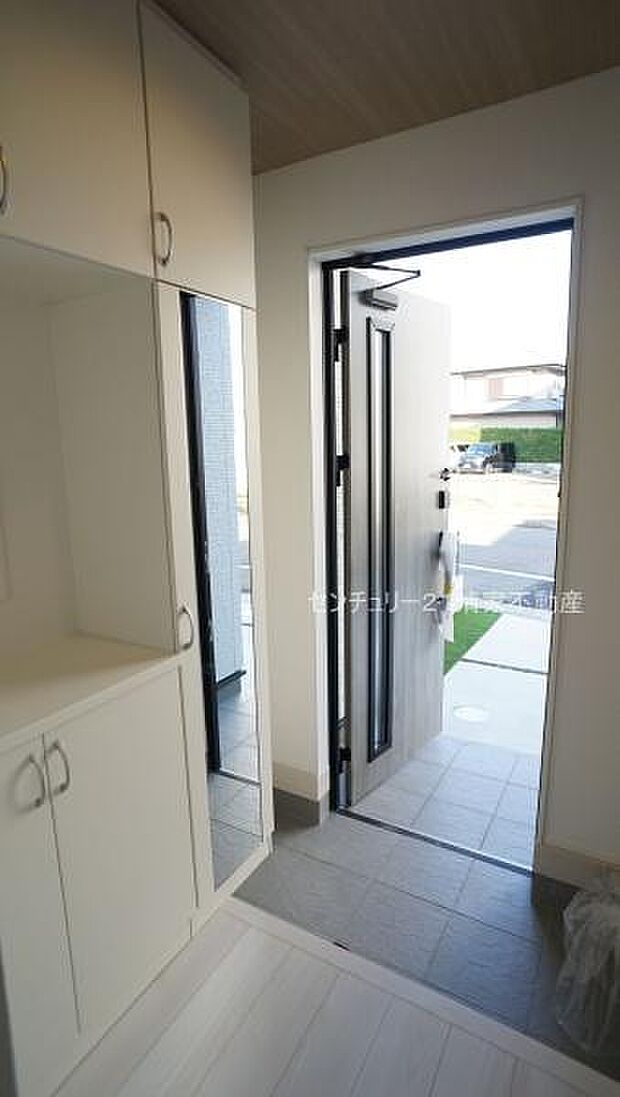 4号棟：便利なシューズボックス付き！(2026年01月撮影)