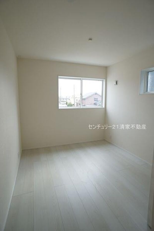 2号棟：子供部屋にも嬉しい全居室収納スペース(2026年02月撮影)