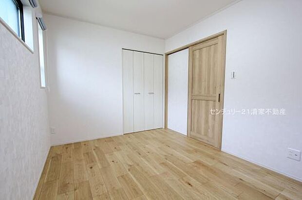 4号棟:全居室収納ありで住空間スッキリ!(2025年10月撮影)