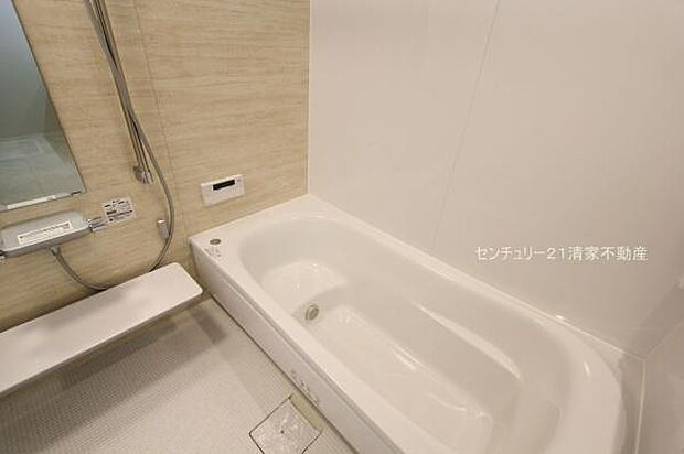 6号棟:一日の疲れを癒すための心地よいバスタイム(2025年10月撮影)