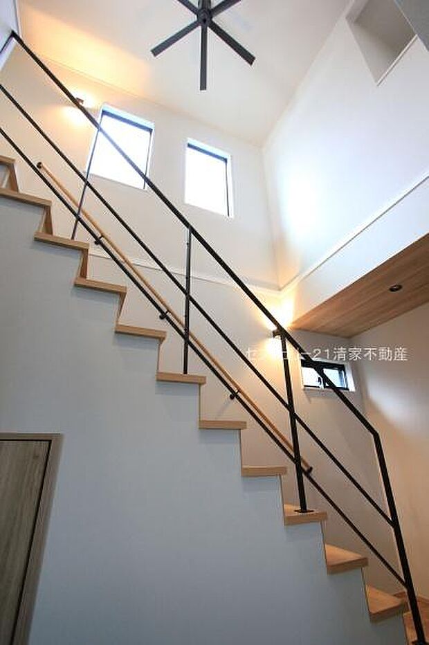 3号棟：開放感のある吹き抜け！(2026年02月撮影)