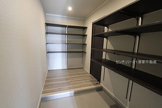 5号棟：ベビーカーもすっきり収まる土間収納付き(2026年02月撮影)