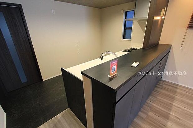 5号棟：家族との会話が弾む対面式キッチン！(2026年02月撮影)