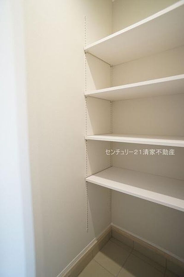 7号棟：玄関周りもすっきりシューズクローク完備！(2026年02月撮影)