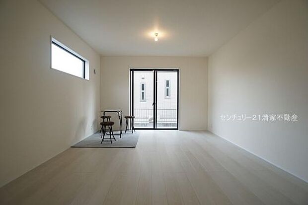 LDKは嬉しい2面採光！(2026年01月撮影)