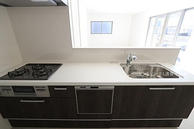 忙しい奥様に嬉しい食洗機完備！(2026年03月撮影)