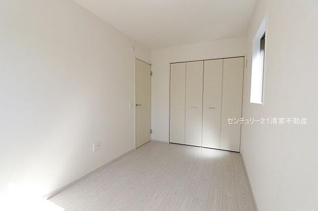 季節物もすっきり収納できるクローゼット！(2026年03月撮影)