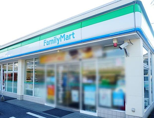 ファミリーマート北名古屋能田店まで218m、ファミリーマート北名古屋能田店まで218m(徒歩約3分)
